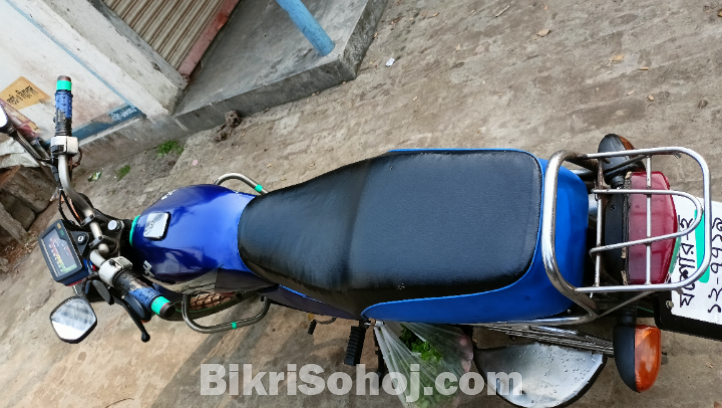 Bajaj boxer 2010